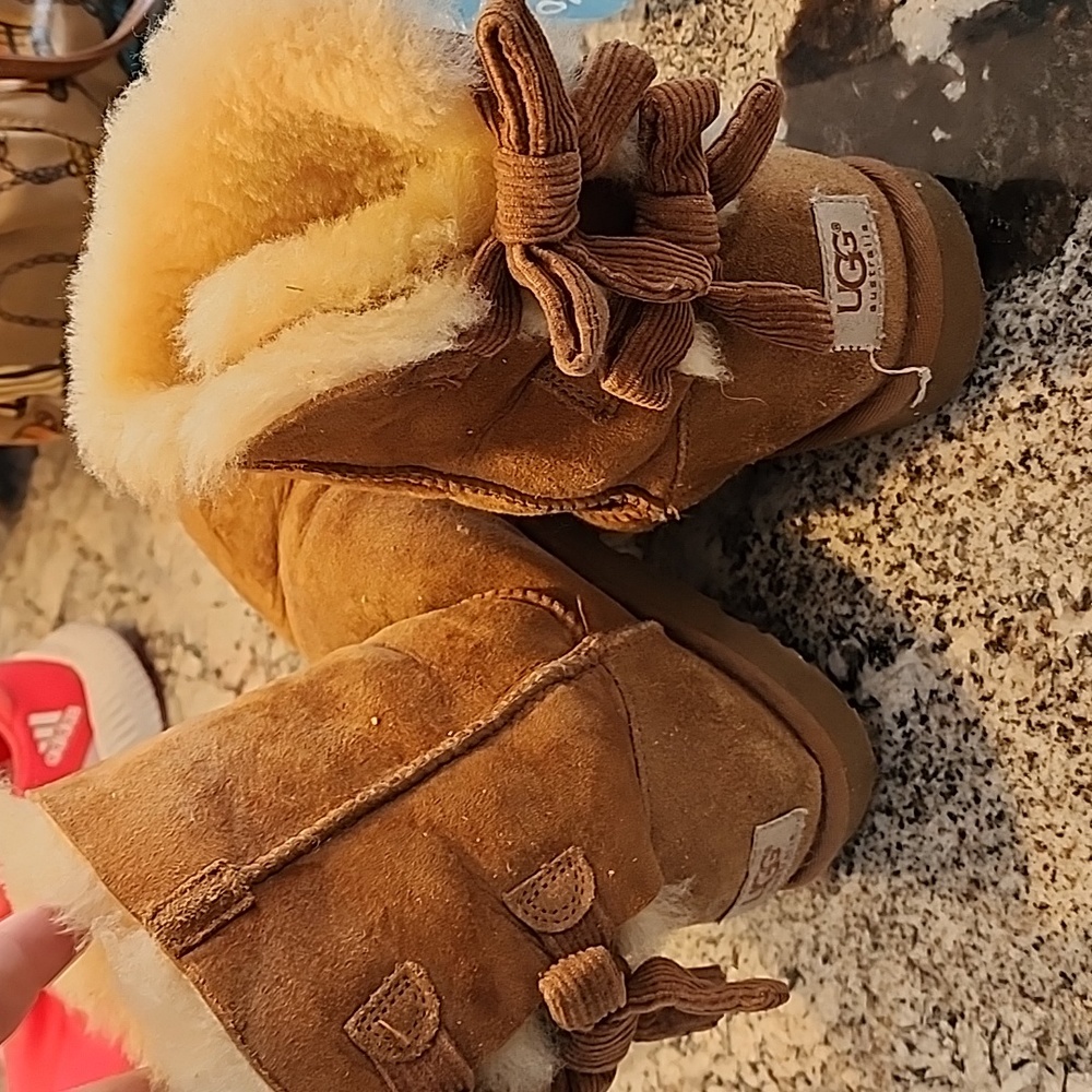 UGG Youth Boots size 5